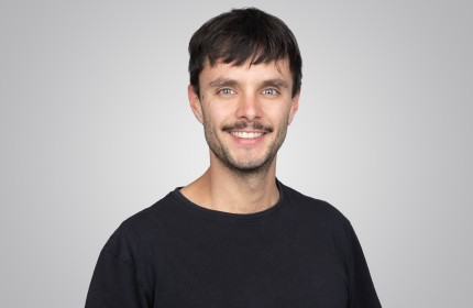 Portrait des benevol Kanton Bern Mitarbeiters Robert Rosenow